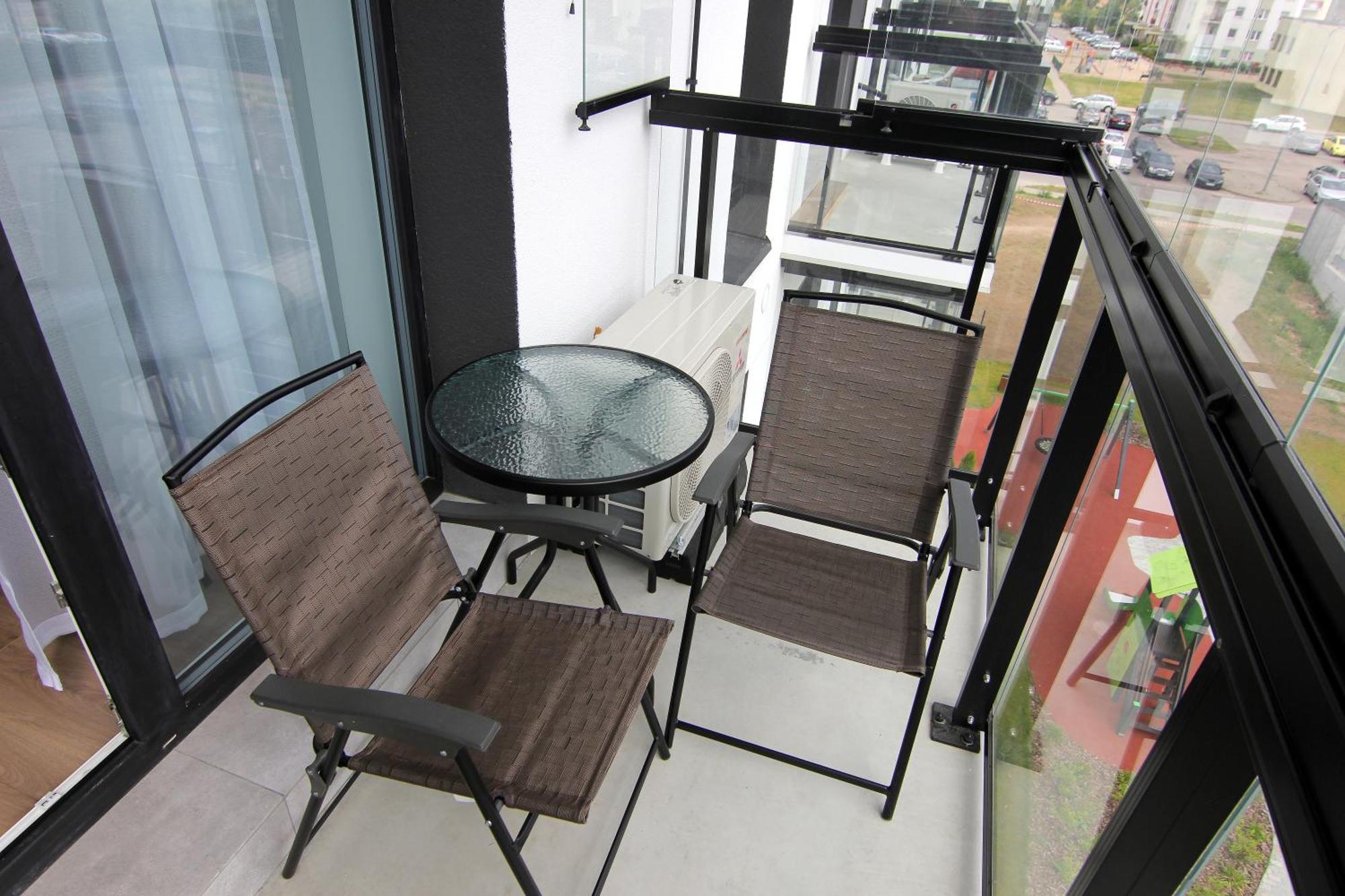 Warmzy - Modern 2 With Free Parking *